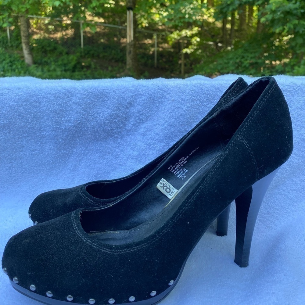 Mossimo Black Suede Platforms With Rivets- Size 9… - image 6